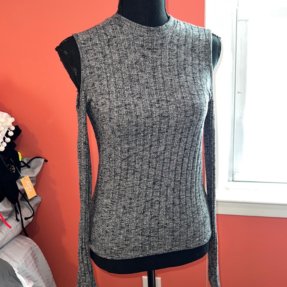 Cute express top